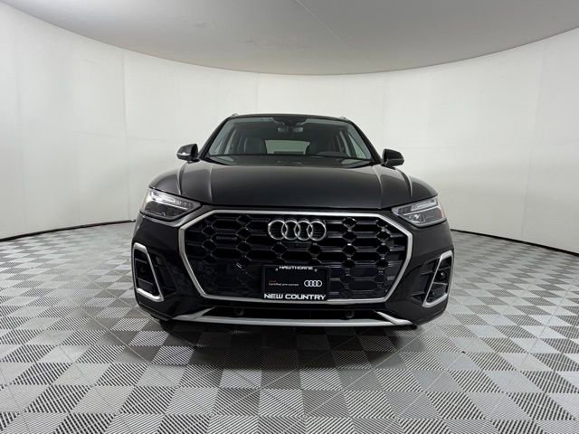 Used 2023 Audi Q5 2.0T Premium Plus w/ Premium Plus Package image 2