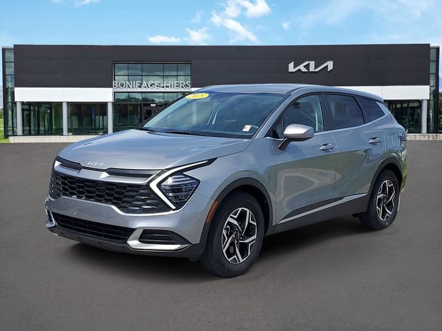 Certified 2025 Kia Sportage LX image 2