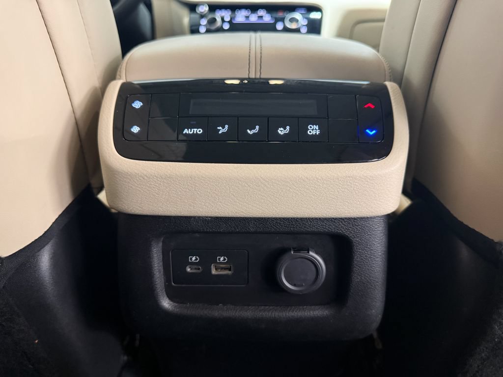 Used 2023 INFINITI QX60 Luxe AWD/4WD image 35