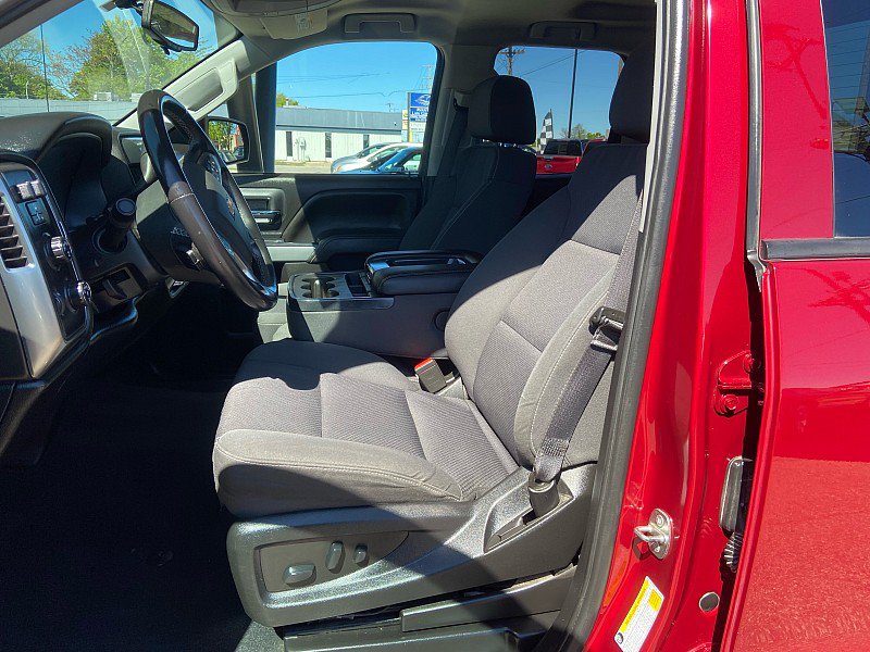 Used 2019 Chevrolet Silverado 1500 LT w/ All Star Edition AWD/4WD image 8