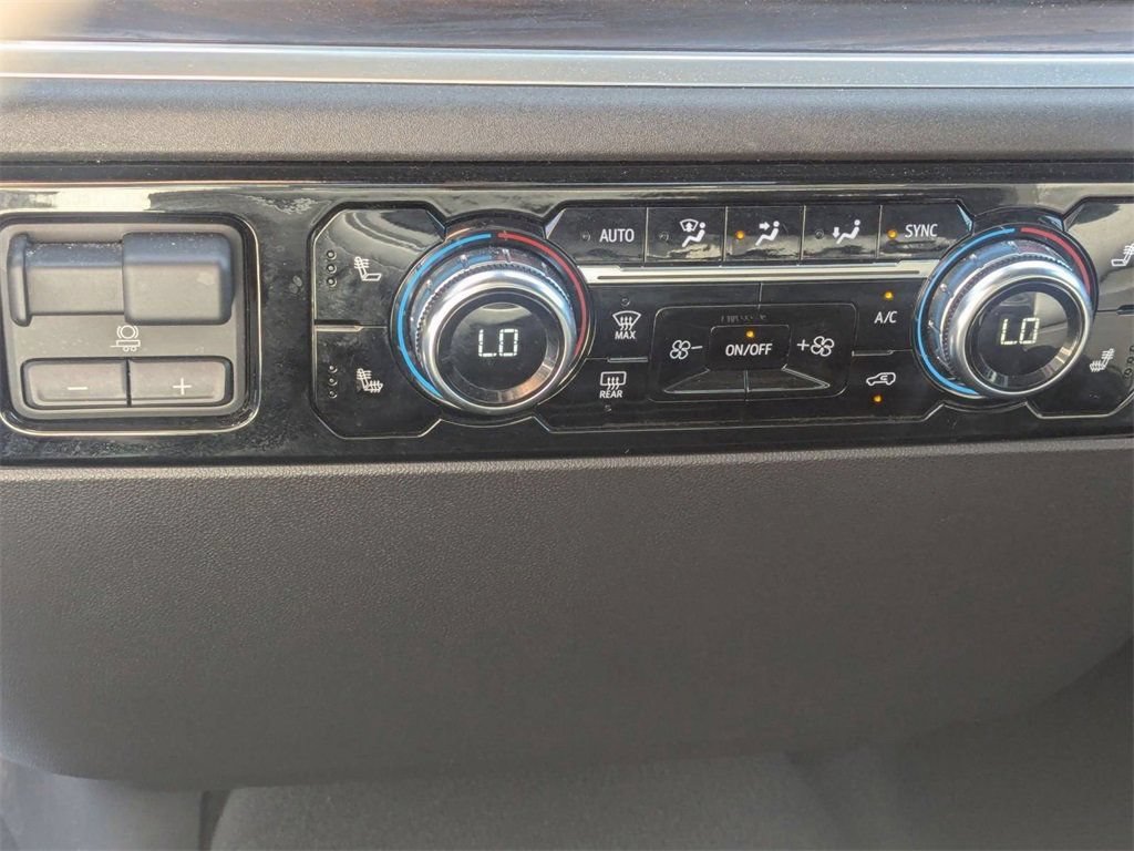 Used 2025 GMC Sierra 1500 SLT RWD image 20