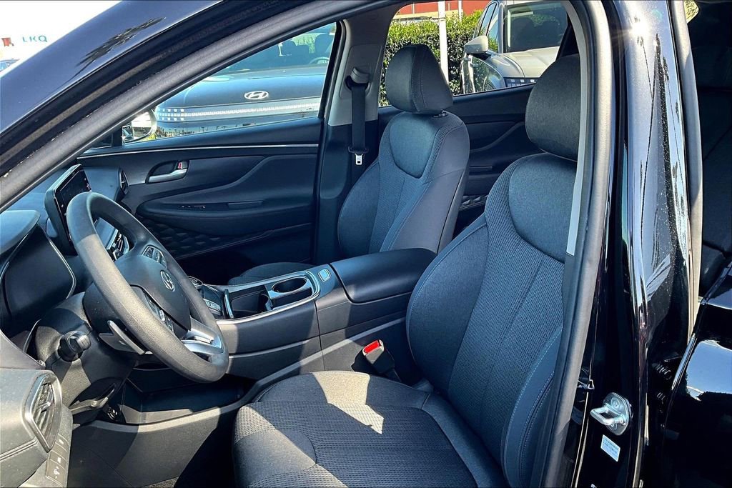 Certified 2023 Hyundai Santa Fe SE image 14