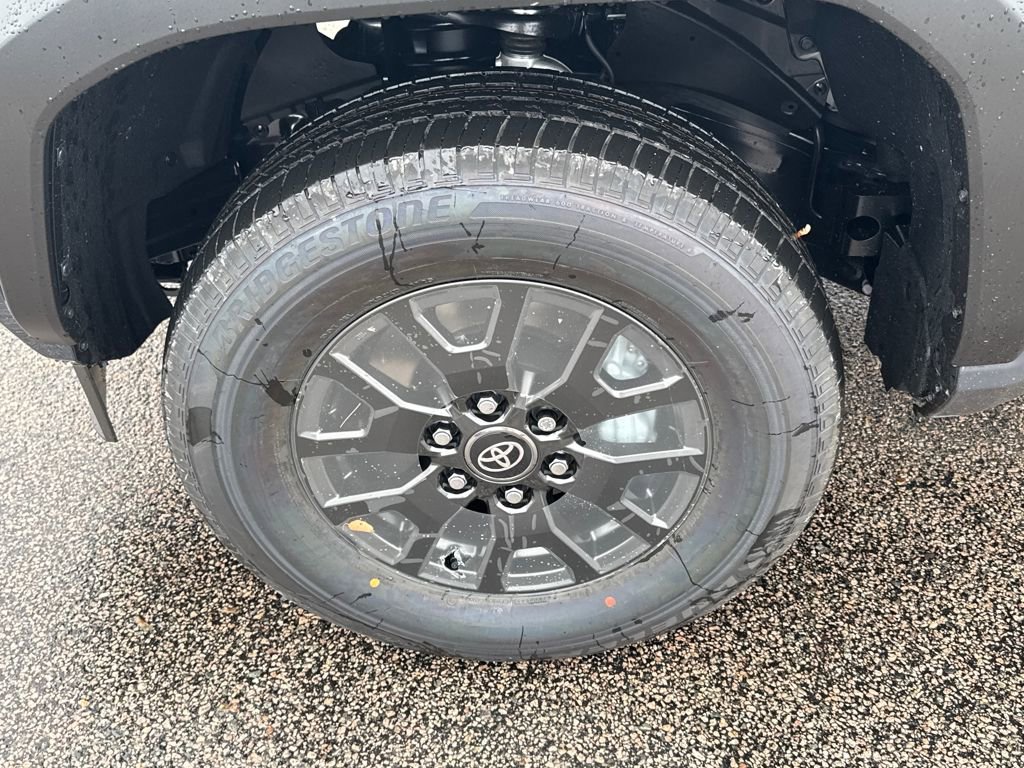 New 2025 Toyota 4Runner SR5 image 14