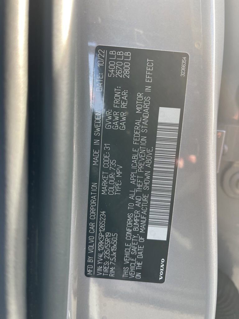 Used 2023 Volvo XC60 B5 Core w/ Protection Package Premier image 37