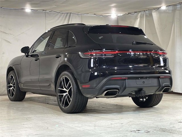 Used 2025 Porsche Macan image 58