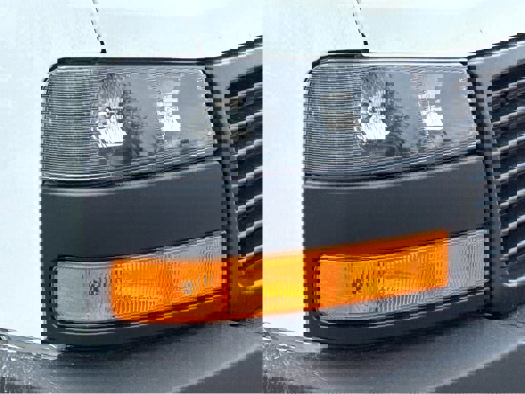 New 2025 GMC Savana 3500 LS image 18