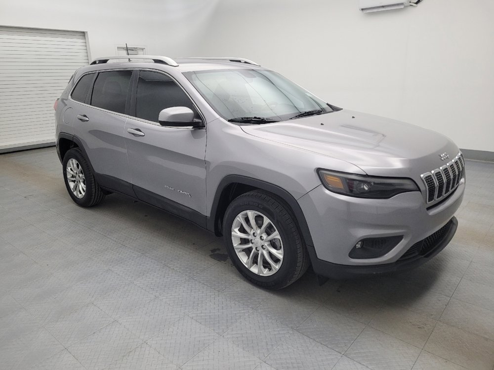 Used 2019 Jeep Cherokee Latitude w/ Popular Appearance Group image 11