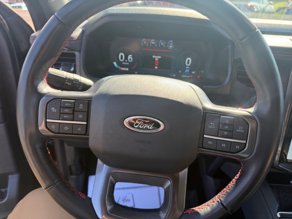 Used 2023 Ford Expedition Limited AWD/4WD image 15