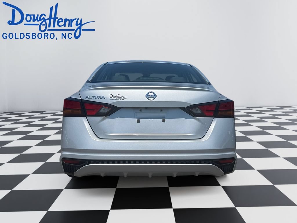 Used 2022 Nissan Altima 2.5 S FWD image 4