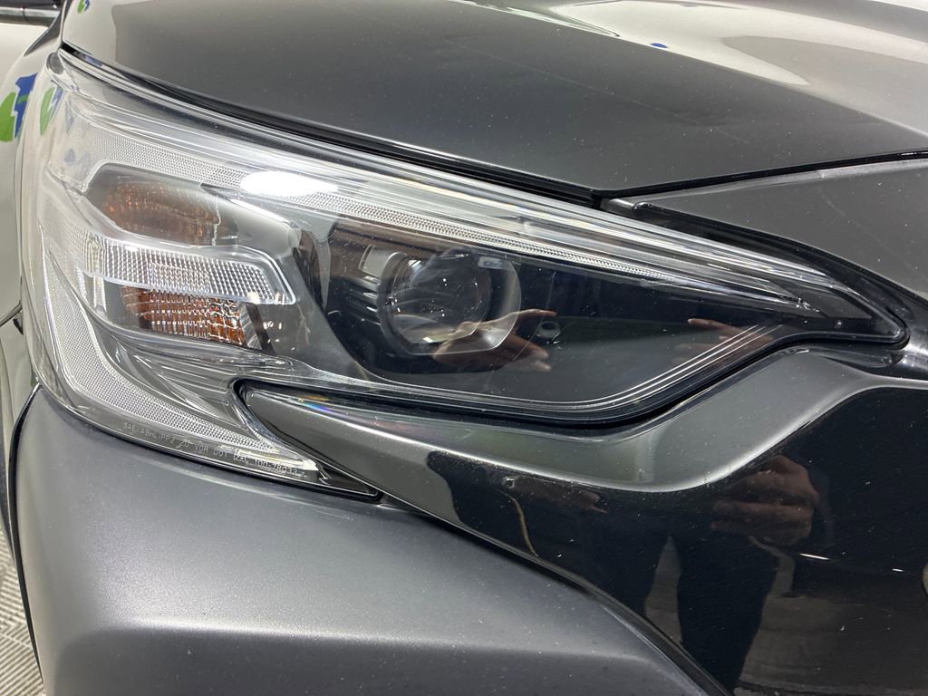 Certified 2023 Subaru Outback Limited image 2