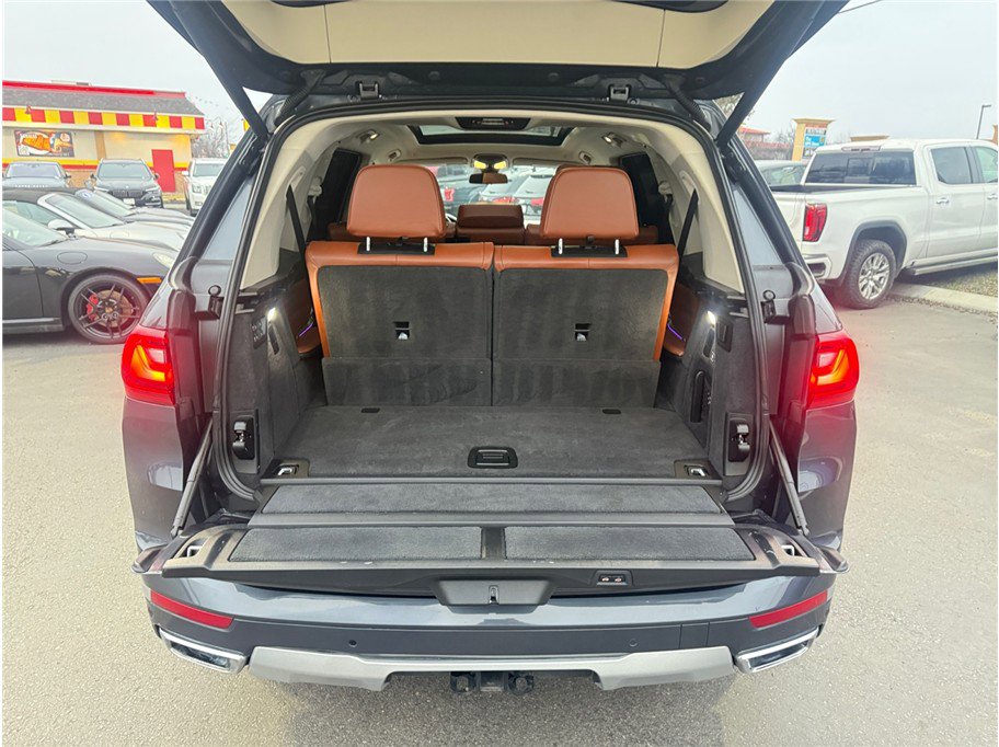 Used 2019 BMW X7 xDrive40i w/ Premium Package image 44