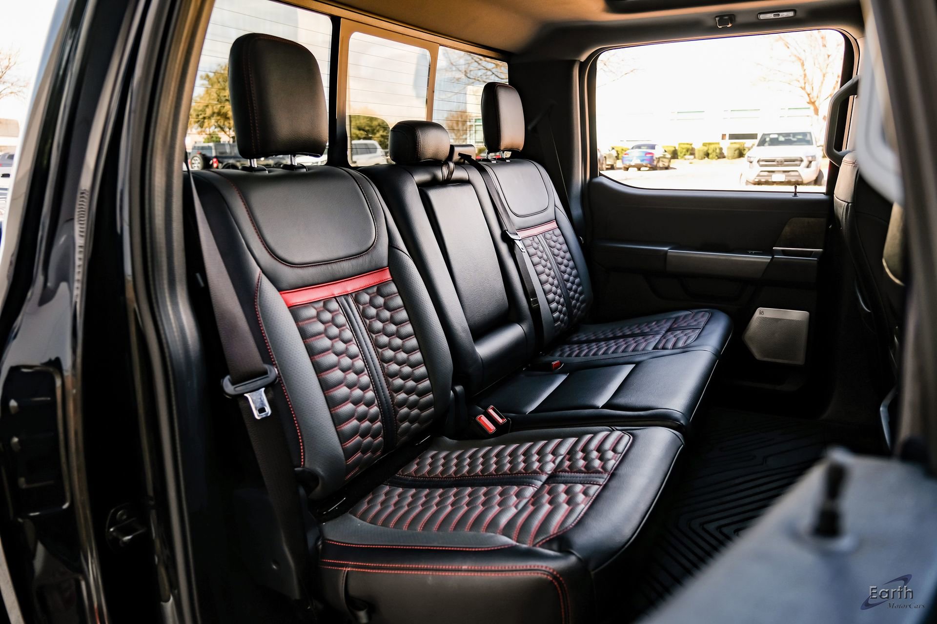 Used 2021 Ford F150 Lariat w/ Equipment Group 502A High image 92