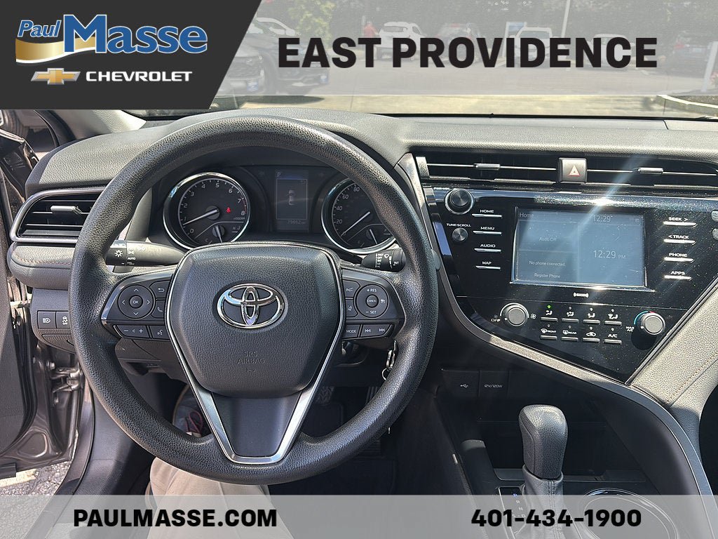 Used 2020 Toyota Camry LE FWD image 11
