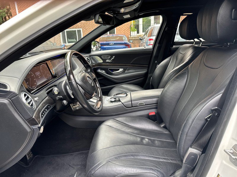 Used 2016 Mercedes-Benz S 550 Sedan image 16