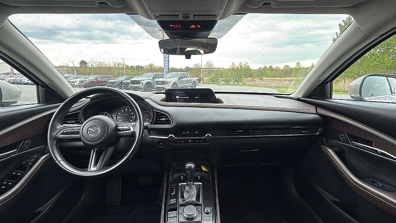 Used 2023 MAZDA CX-30 AWD 2.5 S w/ Premium Package image 24
