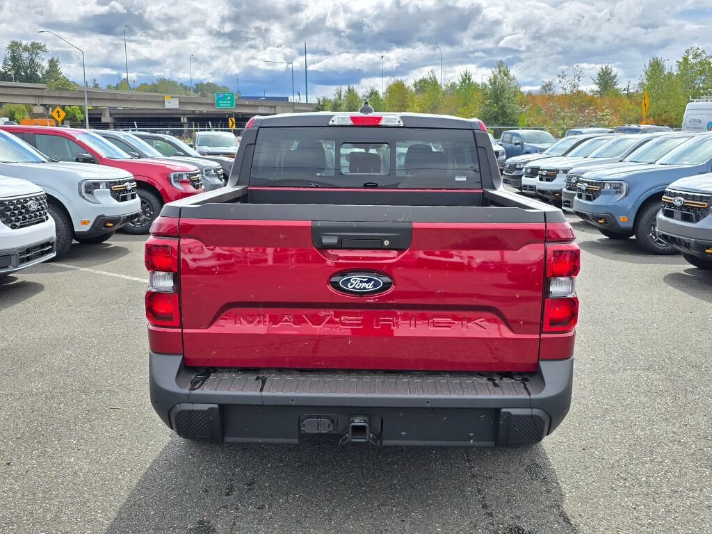 New 2026 Ford Maverick Lariat w/ Black Appearance Package AWD/4WD image 6