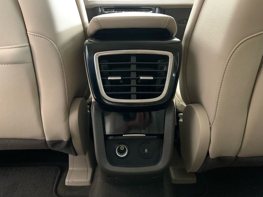 Used 2023 Lincoln Nautilus AWD image 22
