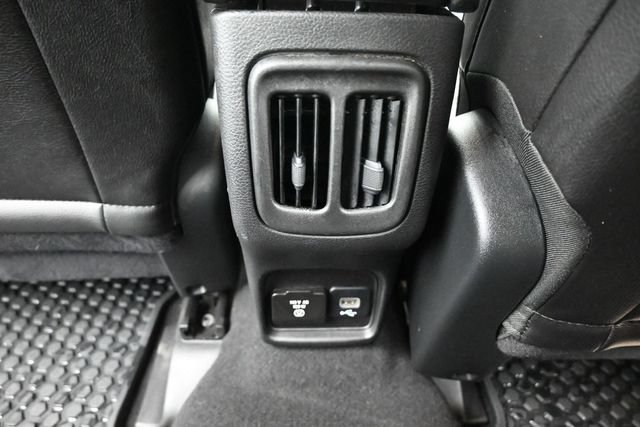 Used 2020 Jeep Compass Latitude AWD/4WD image 34