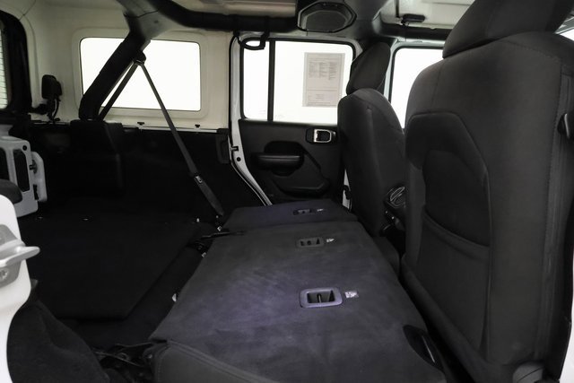 Used 2020 Jeep Wrangler Unlimited Sport image 23