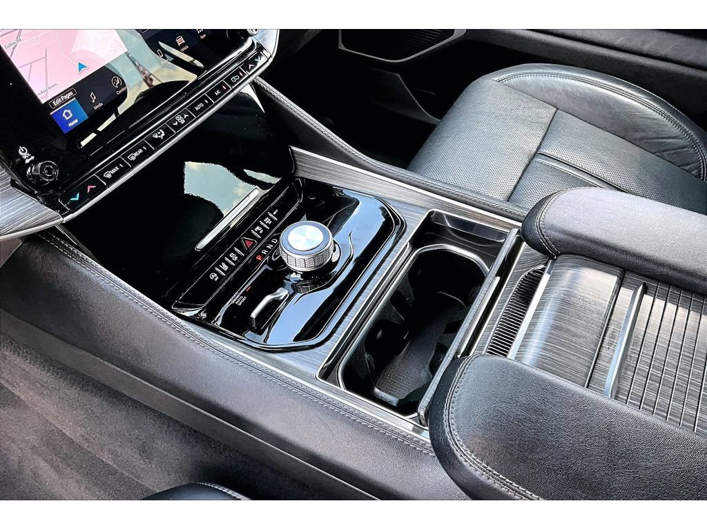 Used 2024 Jeep Wagoneer Series II AWD/4WD image 28