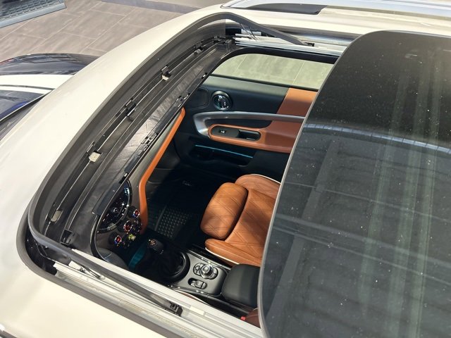 Used 2023 MINI Cooper Countryman SE w/ Storage Package image 54