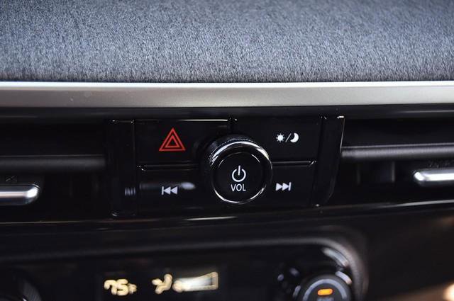 New 2026 Nissan Kicks SV image 15