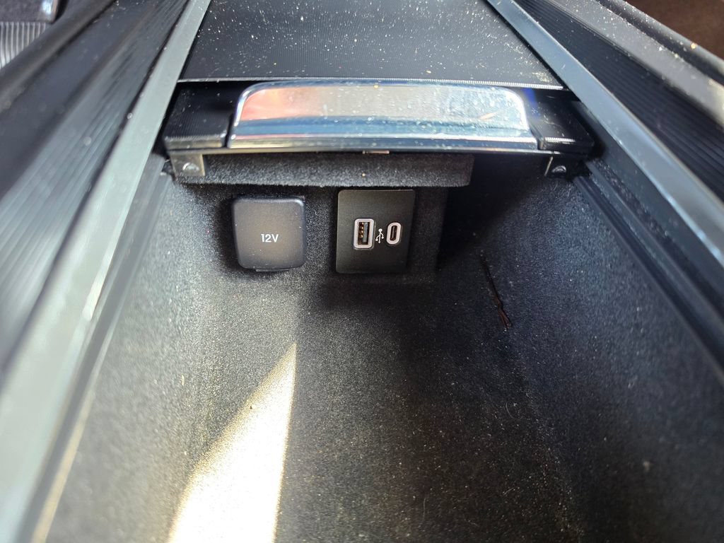 Used 2021 Lincoln Corsair FWD image 23
