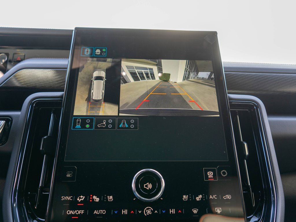 New 2026 GMC Yukon XL AT4 image 28