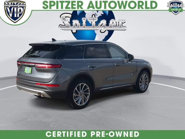 Used 2024 Lincoln Corsair AWD w/ Equipment Group 101A image 9
