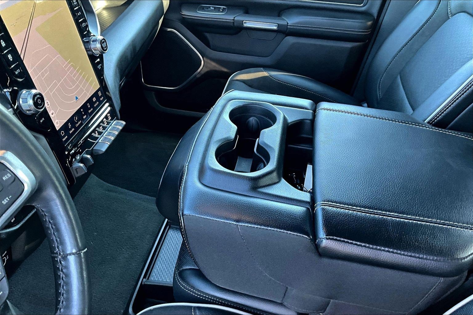 Used 2023 RAM 1500 Laramie AWD/4WD image 17