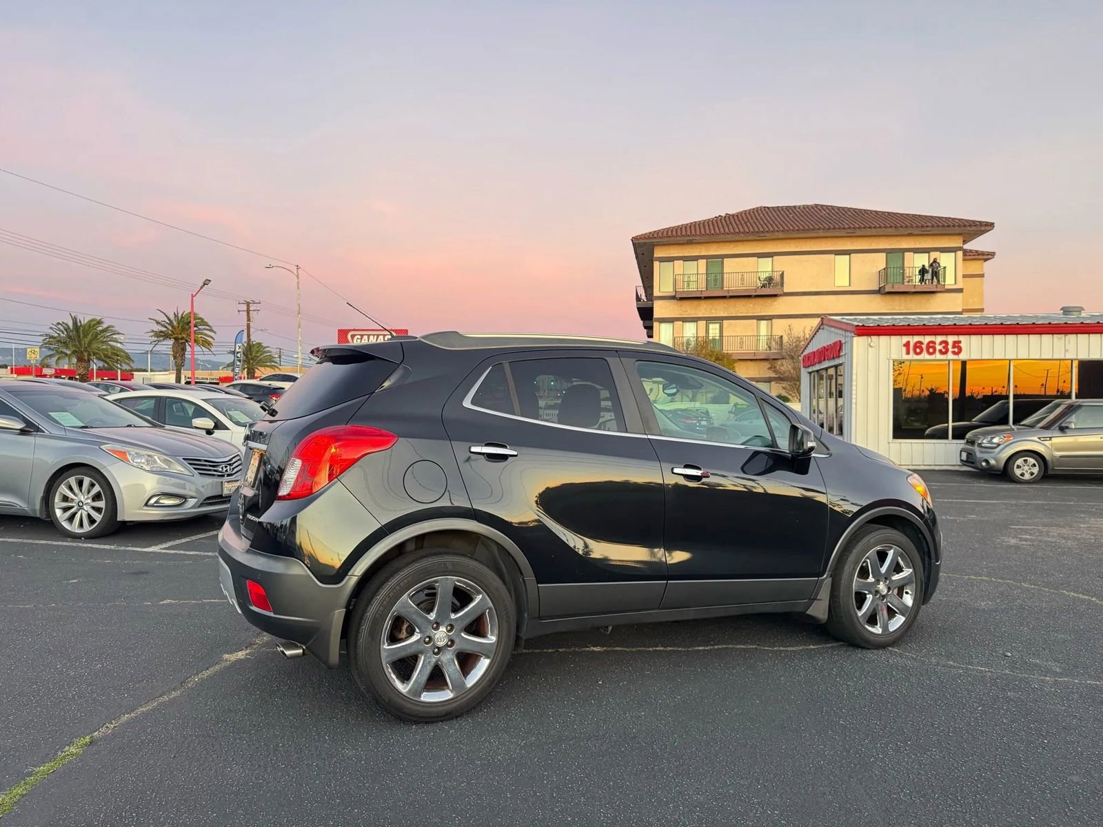 Used 2016 Buick Encore Premium w/ Experience Buick Package FWD image 9