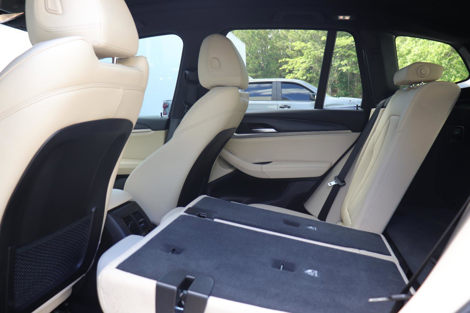 Used 2023 BMW X3 sDrive30i w/ Premium Package w/ZPA RWD image 14