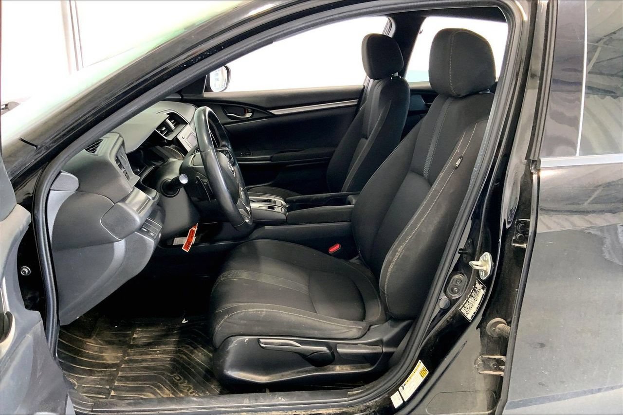 Used 2018 Honda Civic Sport image 15