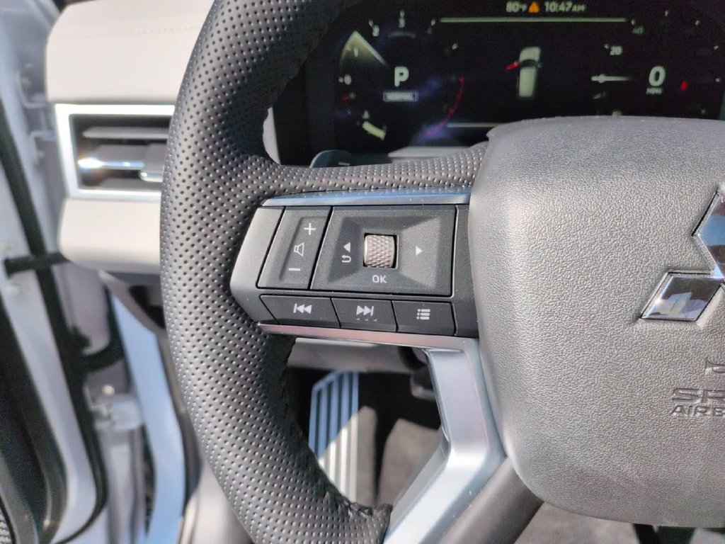 New 2026 Mitsubishi Outlander SEL AWD/4WD image 21