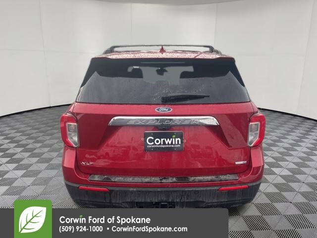 Used 2020 Ford Explorer XLT w/ Comfort Package image 4