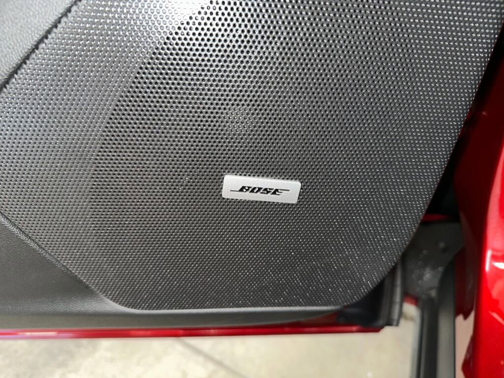 Certified 2025 Cadillac XT6 Sport w/ Technology Package image 13