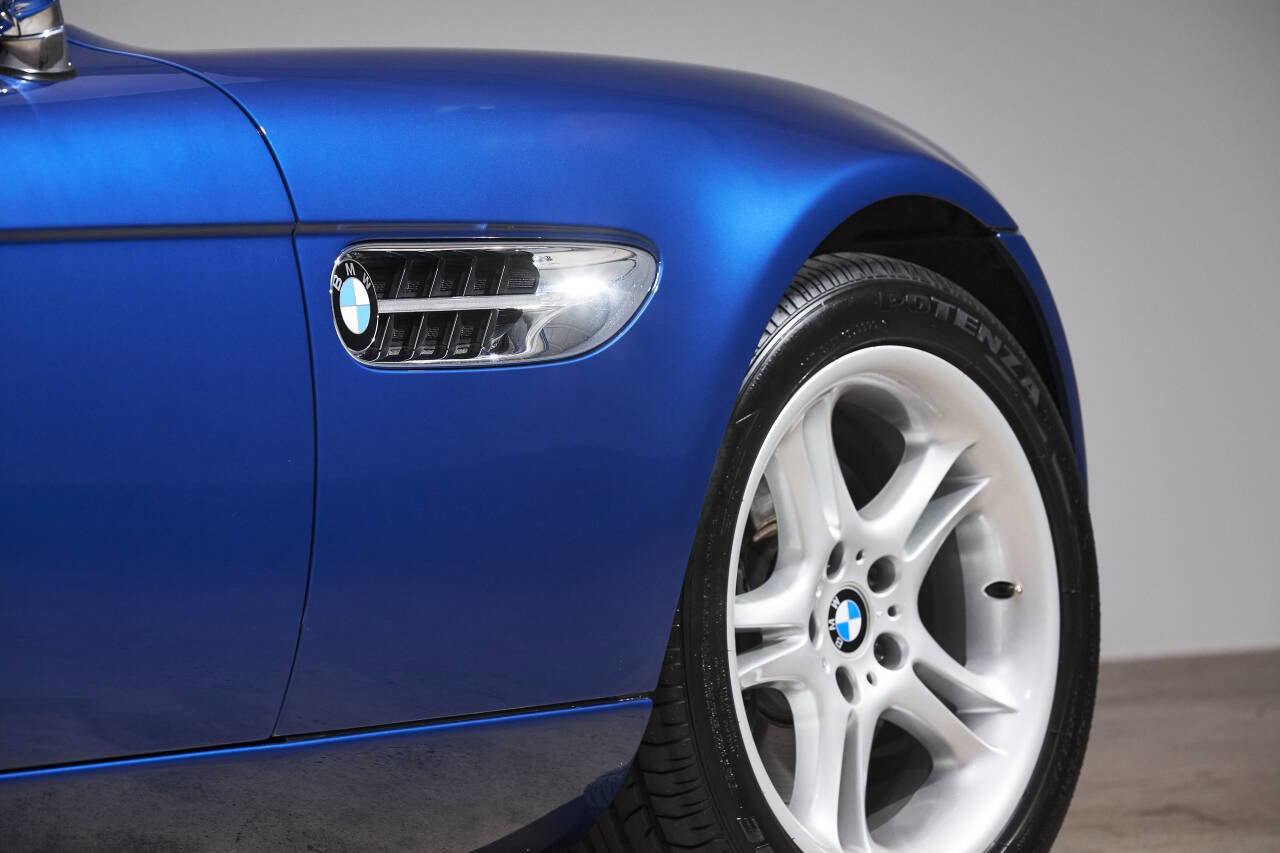 Used 2002 BMW Z8 image 37