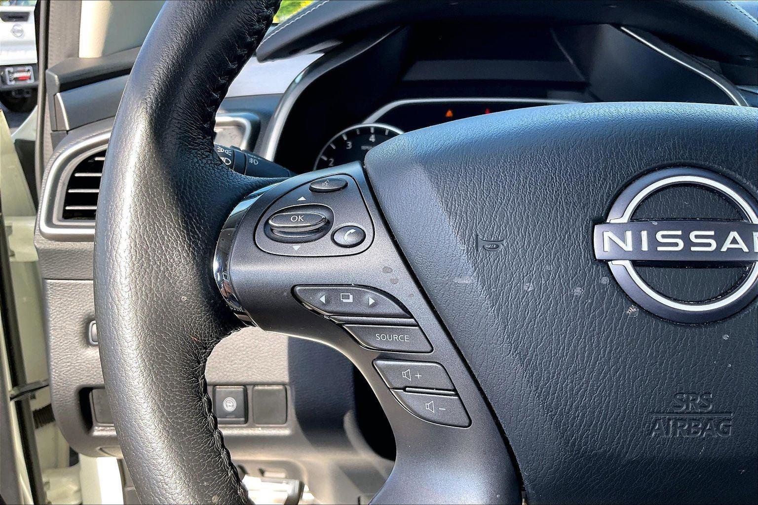 Certified 2024 Nissan Murano SV w/ SV Midnight Edition Package FWD image 19