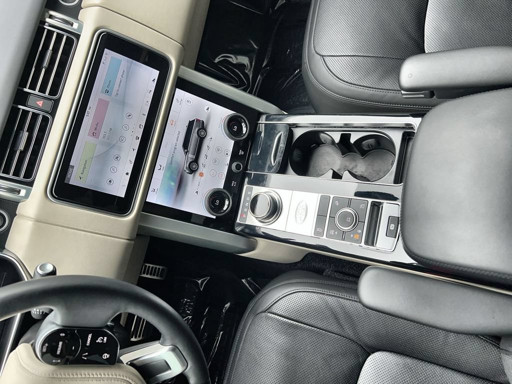 Certified 2021 Land Rover Range Rover Westminster Edition AWD/4WD image 15