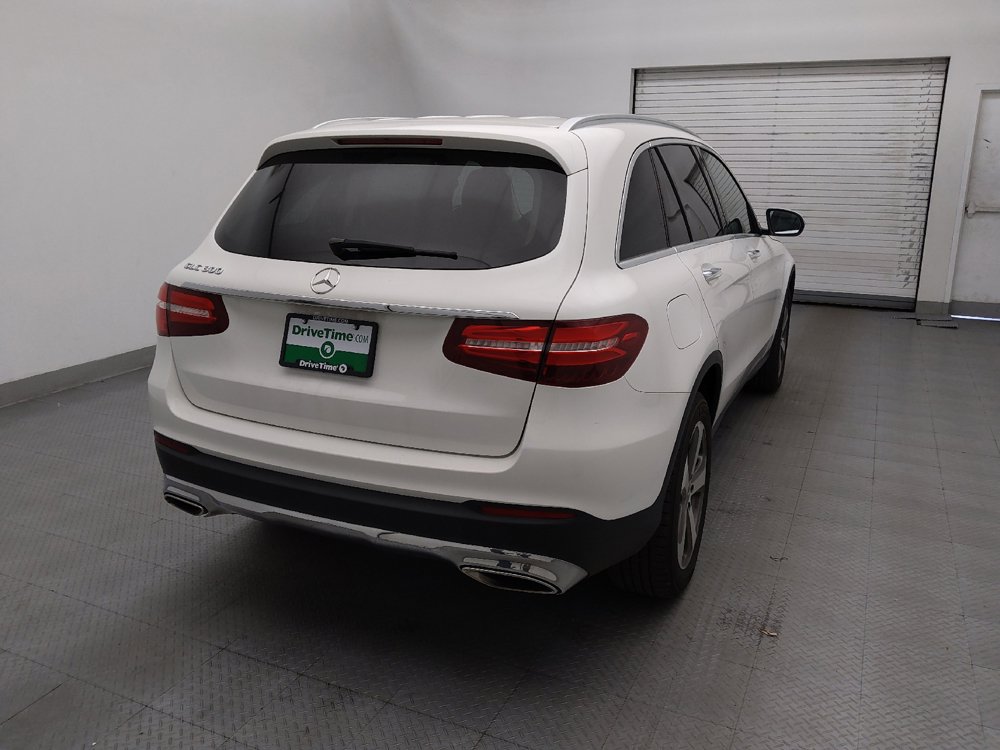 Used 2019 Mercedes-Benz GLC 300 w/ Premium Package image 7