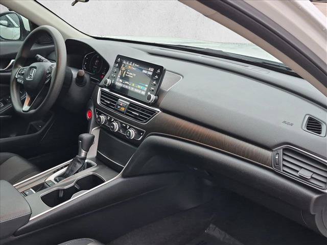 Used 2019 Honda Accord EX image 19