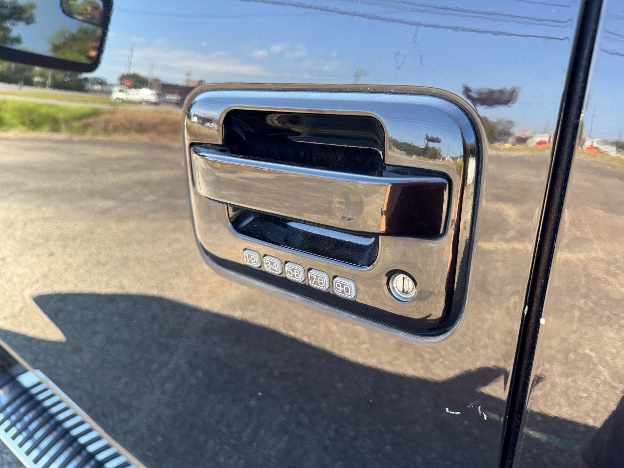 Used 2013 Ford F150 Lariat w/ Mid Equipment Group RWD image 24