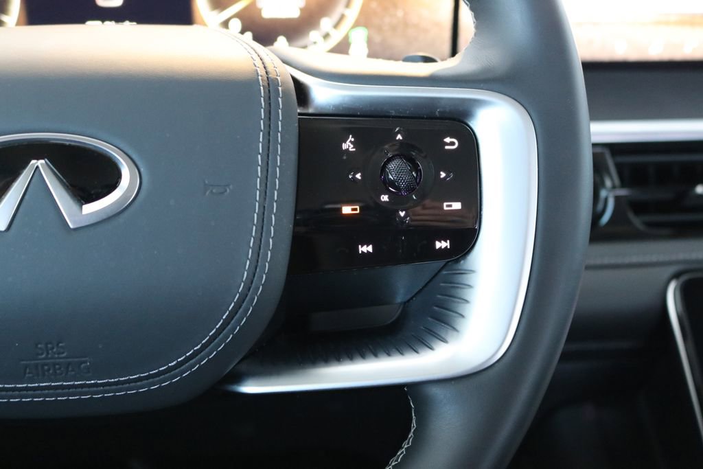 Certified 2025 INFINITI QX80 Sensory image 52