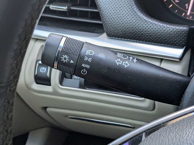 Used 2019 Cadillac XTS Luxury FWD image 26