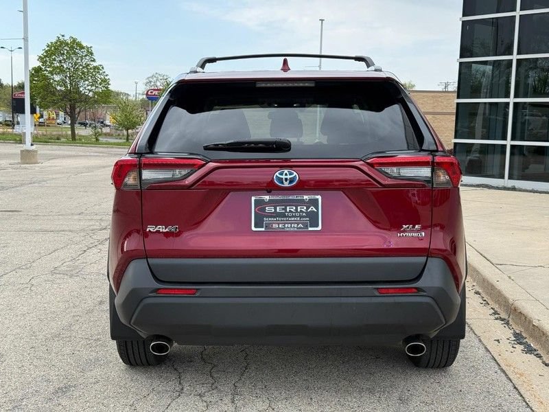 Used 2023 Toyota RAV4 XLE w/ Convenience Package AWD/4WD image 4