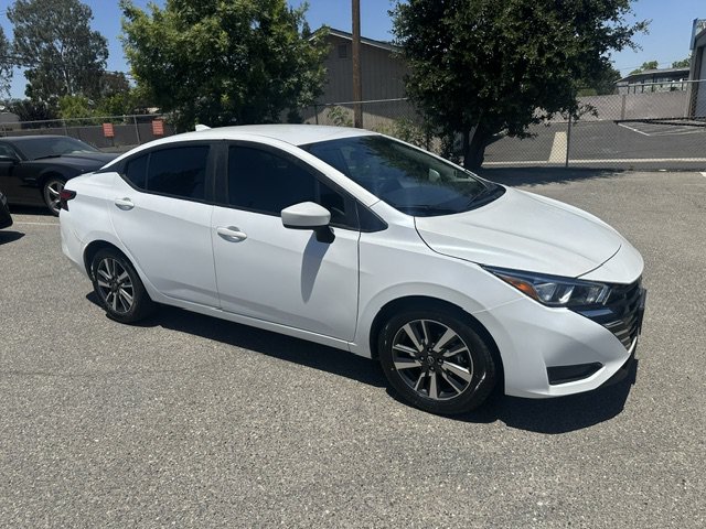 Used 2024 Nissan Versa SV FWD image 15