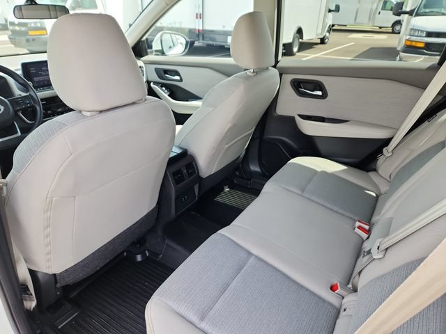 Used 2023 Nissan Rogue SV AWD/4WD image 27