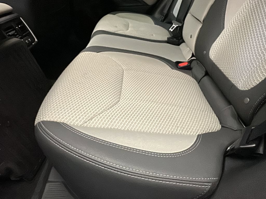 Used 2022 Subaru Forester Premium image 13