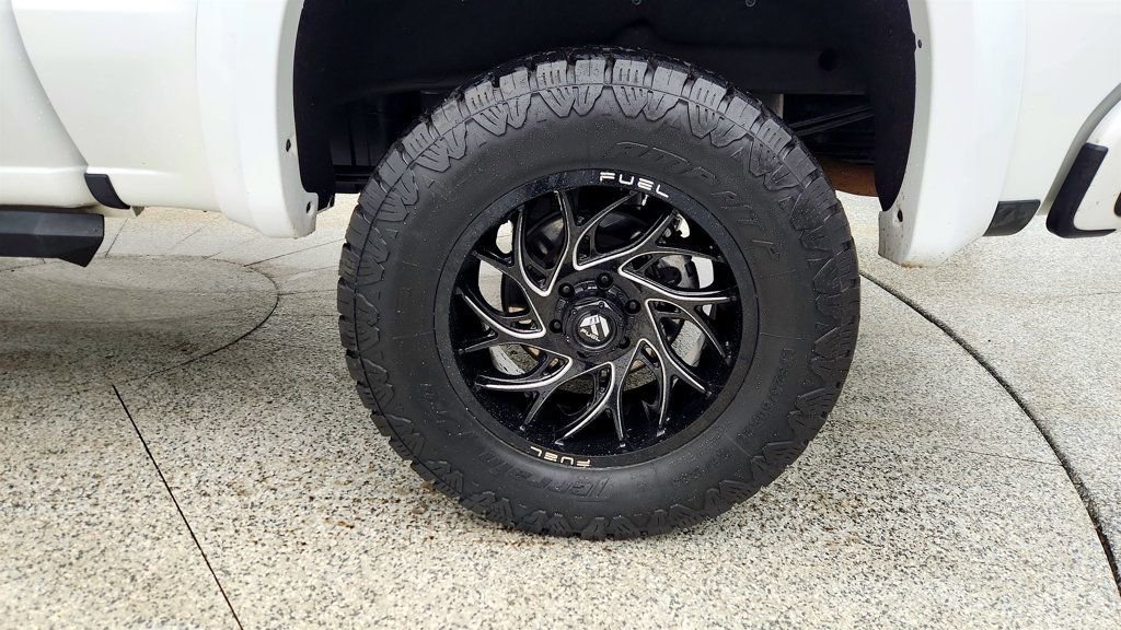 Used 2019 Chevrolet Silverado 1500 RST w/ All-Star Edition image 9