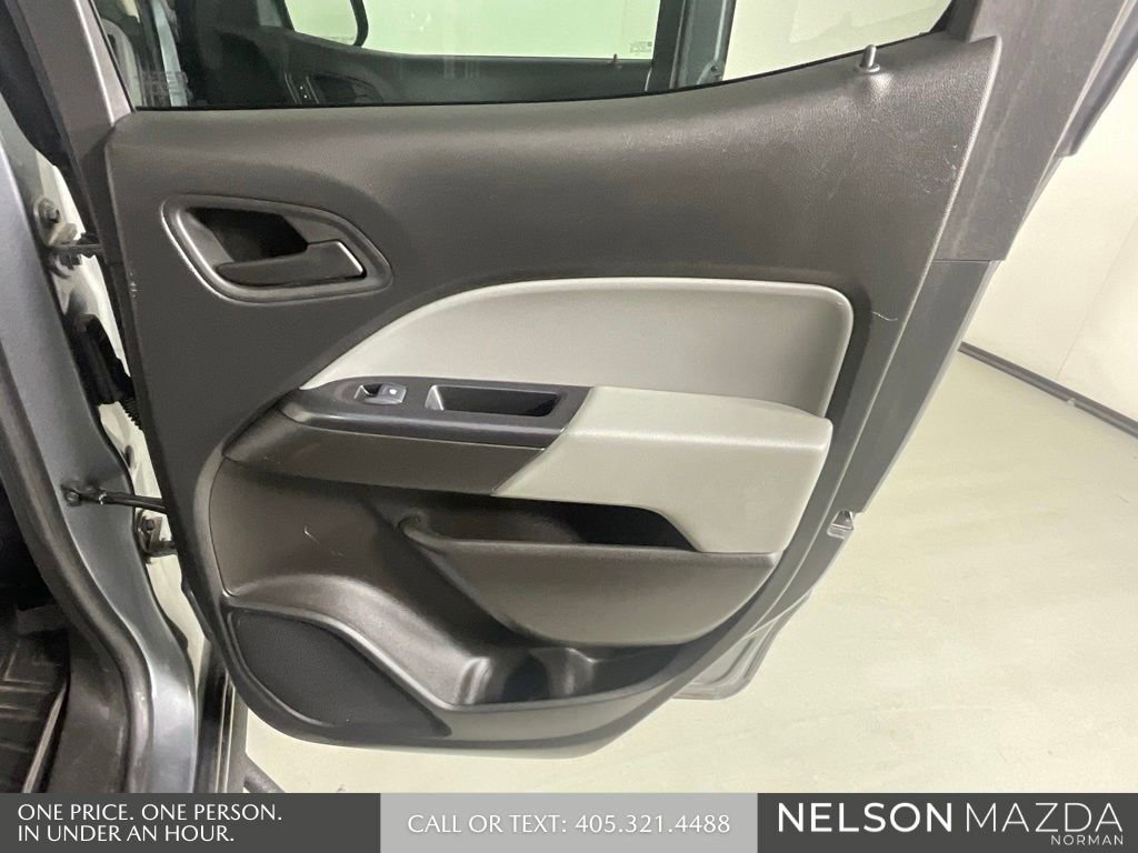 Used 2019 Chevrolet Colorado W/T w/ WT Convenience Package RWD image 22